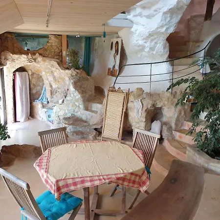 Maison Atypique Beynac-et-Cazenac
